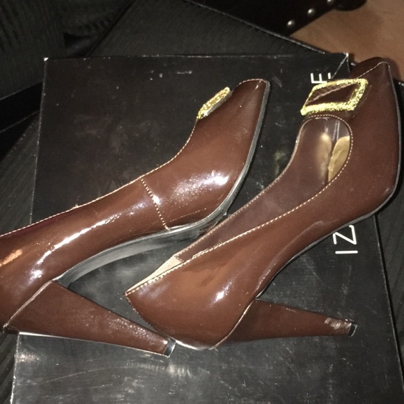 Brown Patent Leather Heel - Picture 6 of 6